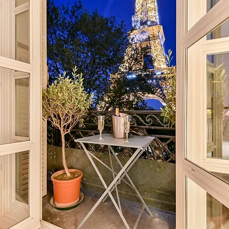 شقة Eiffel Tower View Gem With Ac *