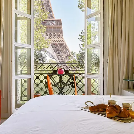 Eiffel Tower View Gem With Ac شقة *
